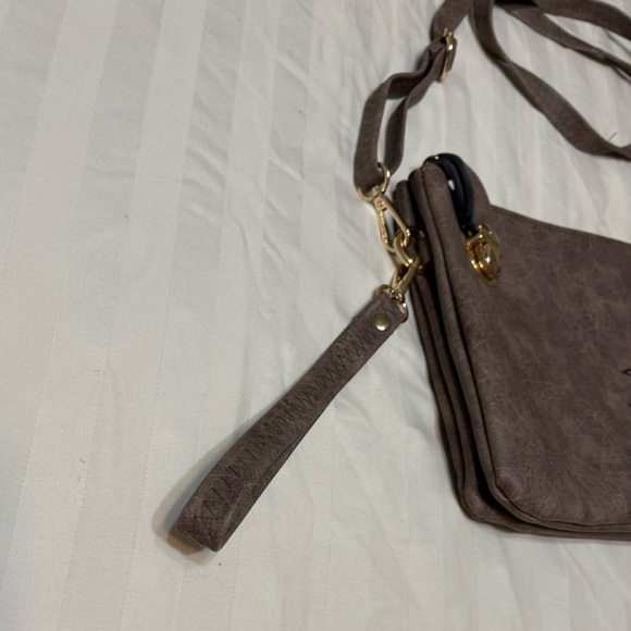 N’Gil Crossbody & Wristlet Brown Sunflower Handbag Spotless Tons of Storage - Picture 5 of 15